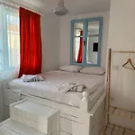 1881 Otel *